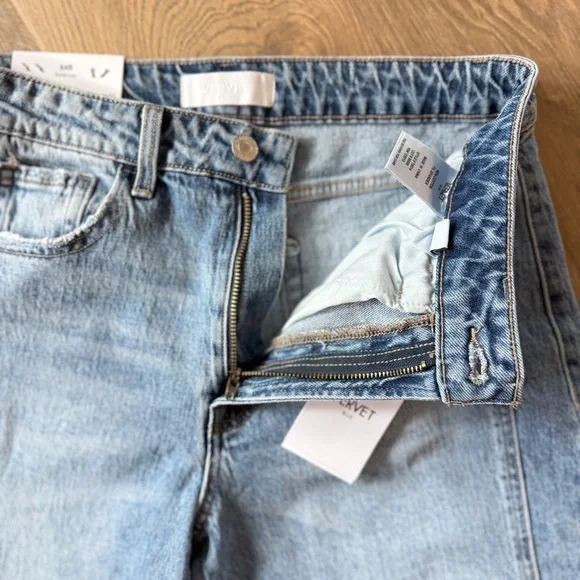 Vervet Blue Women's Kate Barrel Fit Jeans - Light Blue - Picture 10 of 16